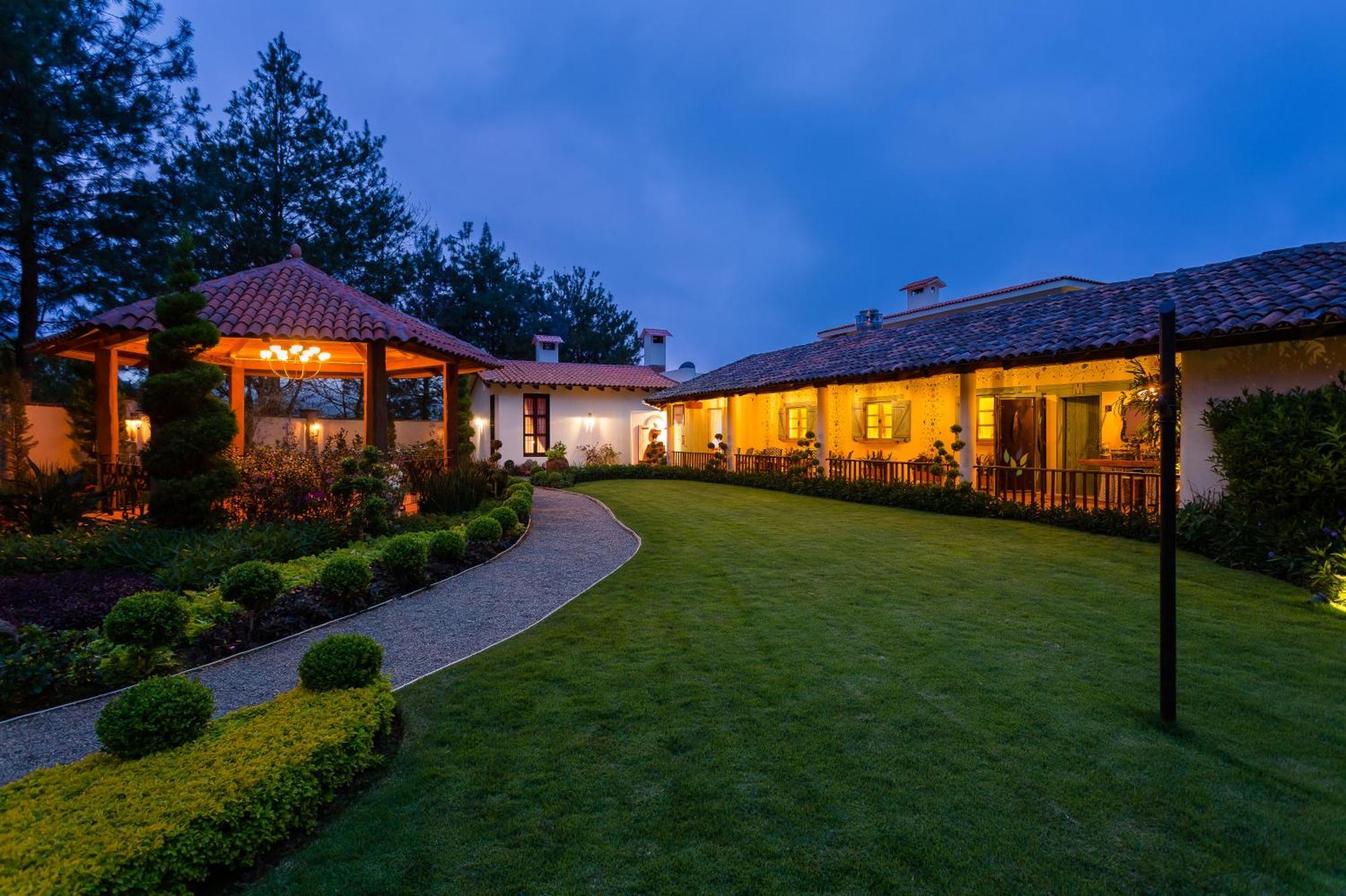 Villa Nogal Hotel Boutique & Vista San Sebastian del Oeste Bagian luar foto